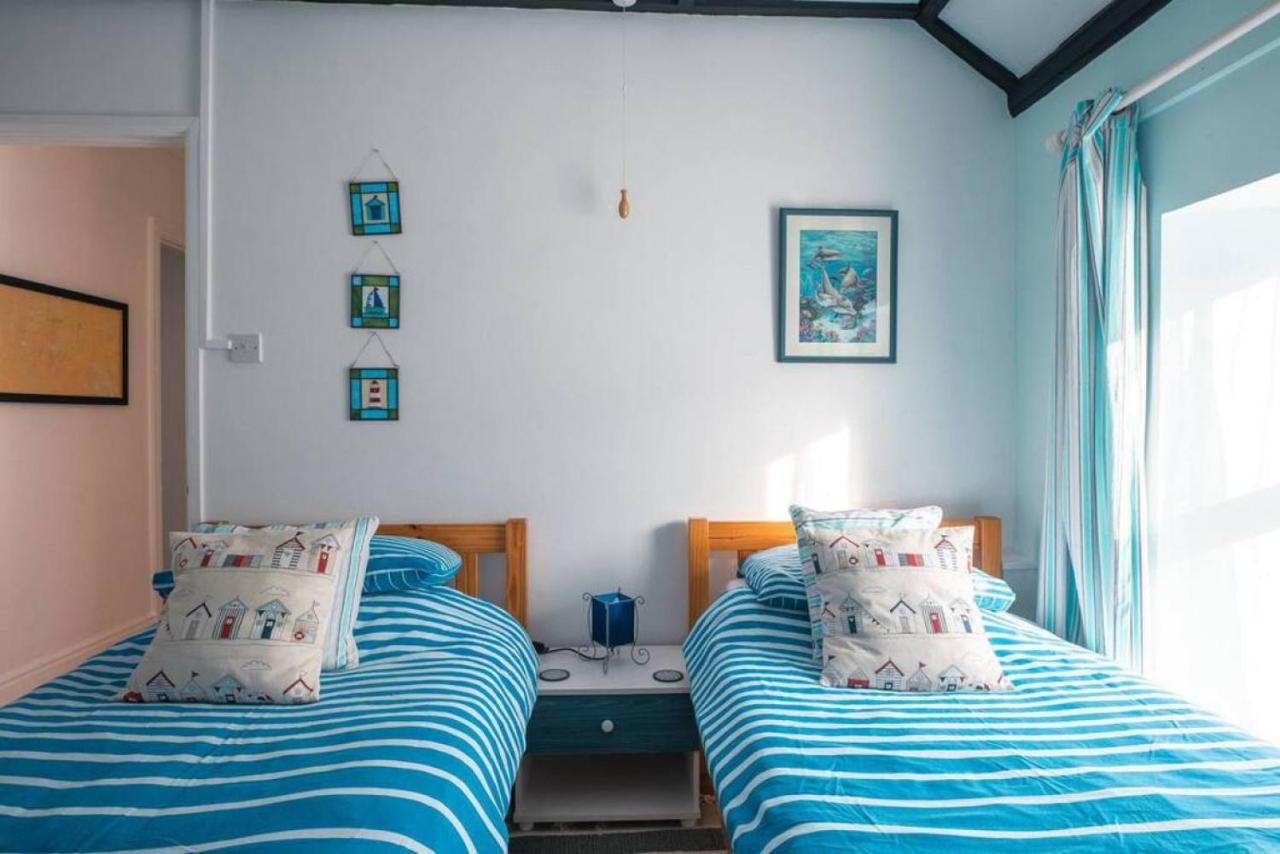 Cosy Welsh Cottage In St Davids Centre With Garden Eksteriør billede