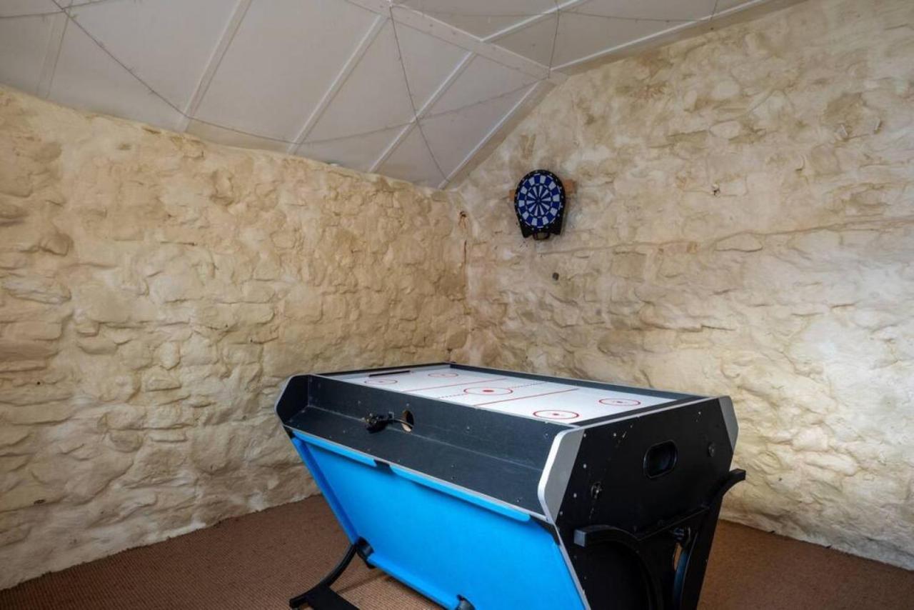Cosy Welsh Cottage In St Davids Centre With Garden Eksteriør billede
